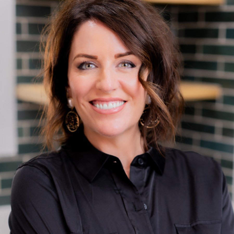 Nikki Moore, REALTOR